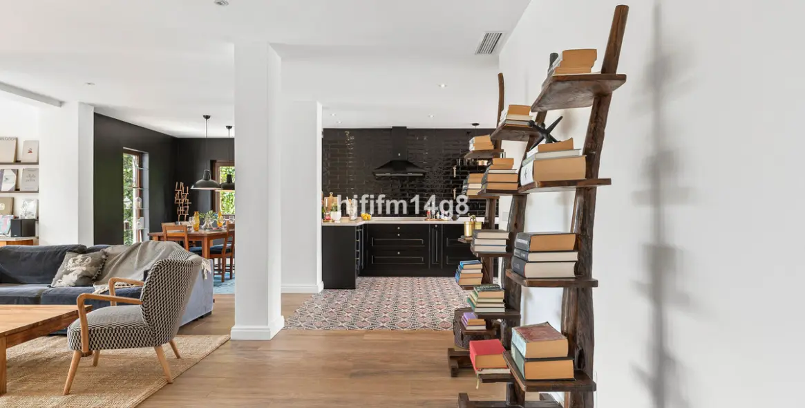 Venta de villa independiente en Estepona 8