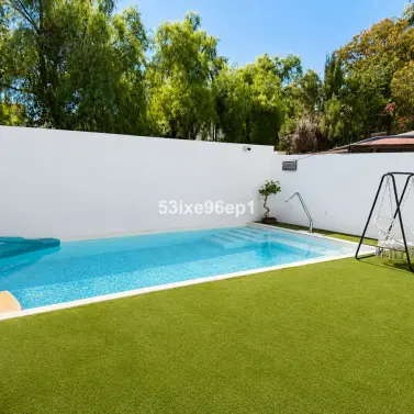 Sale of semi-detached house in Nueva Andalucía