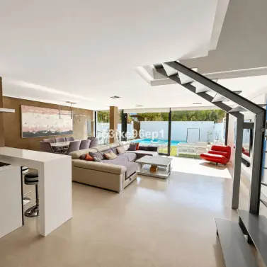 Sale of semi-detached house in Nueva Andalucía