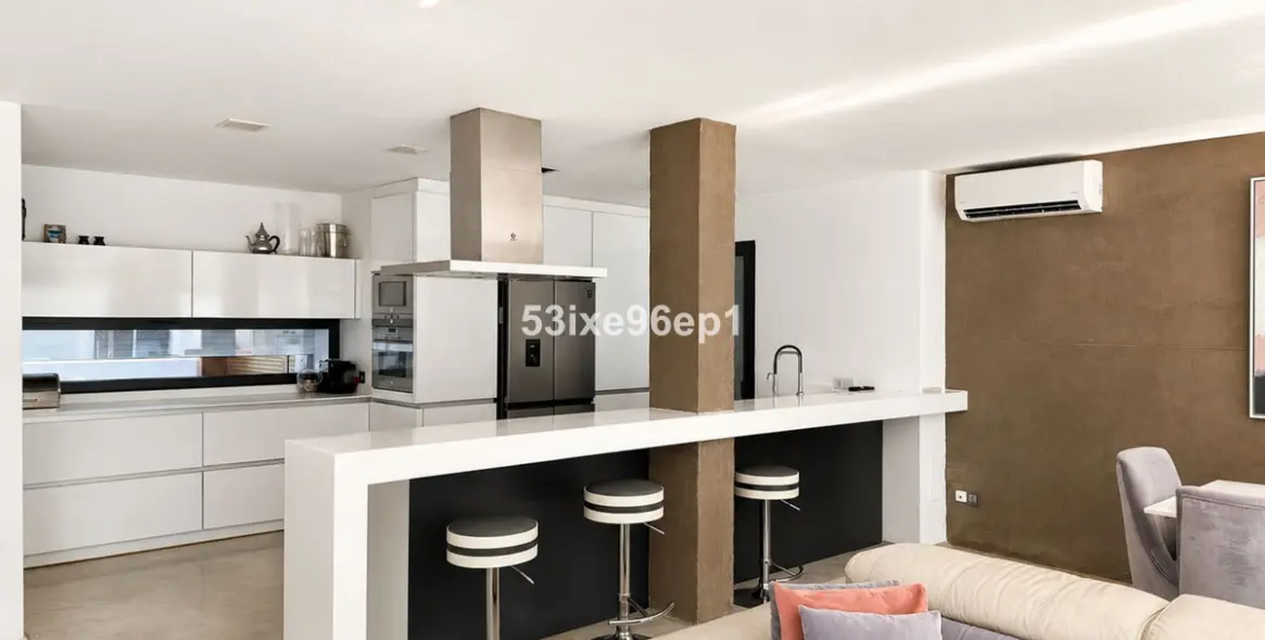 Venta de casa pareada en Nueva Andalucía 3