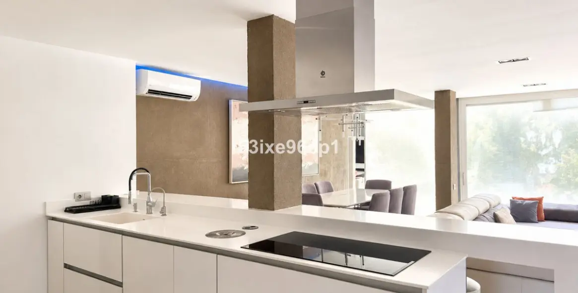 Venta de casa pareada en Nueva Andalucía 4