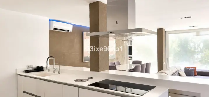 Sale of semi-detached house in Nueva Andalucía 3