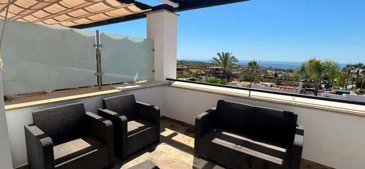 Sale of townhouse in Santa Clara 0
