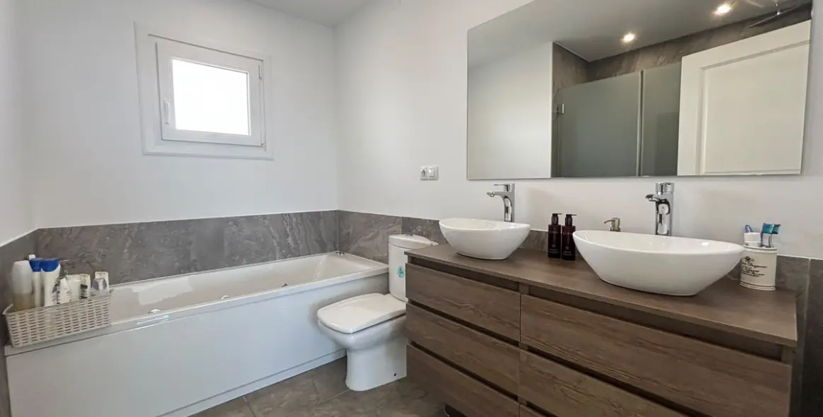 Sale of townhouse in Santa Clara 6