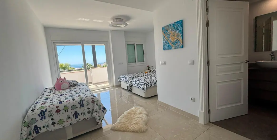 Sale of townhouse in Santa Clara 29