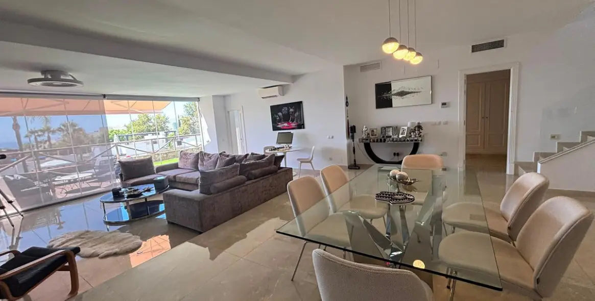 Sale of townhouse in Santa Clara 31