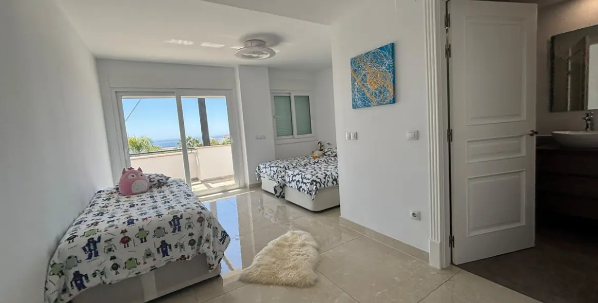 Sale of townhouse in Santa Clara 47