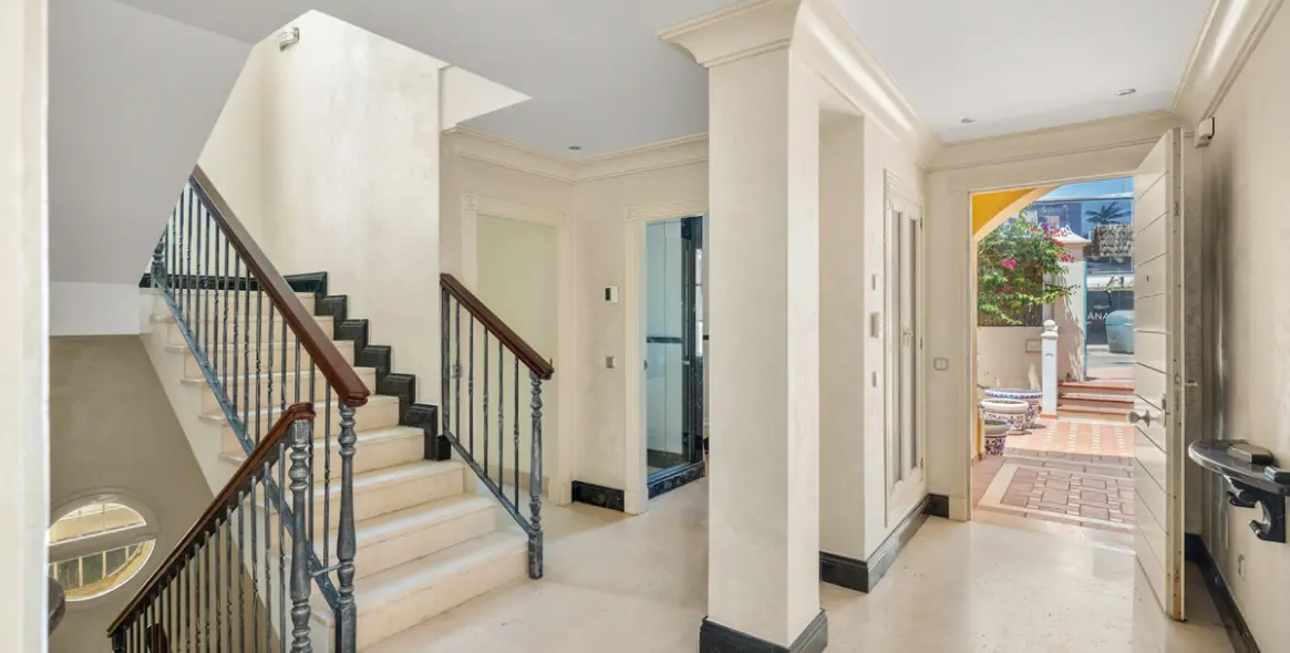 Venta de villa independiente en Cortijo Blanco 11
