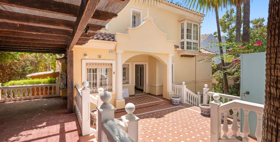 Venta de villa independiente en Cortijo Blanco 34