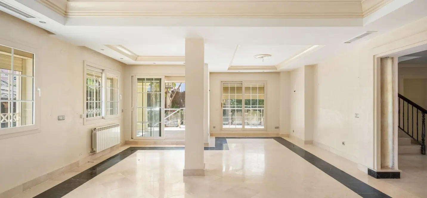 Продажа  отдельно стоящей виллы в Cortijo Blanco 1