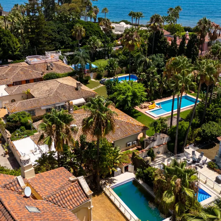 Продажа  отдельно стоящей виллы в Cortijo Blanco