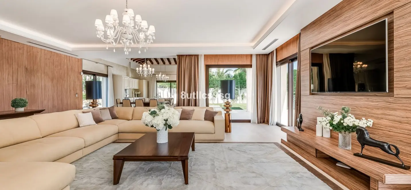 Venta de villa independiente en Nueva Andalucía 3
