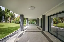 Image 7 thumb
