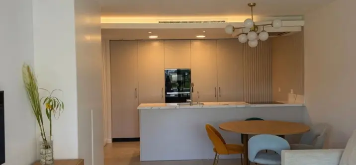 Venta de apartamento en planta media en San Pedro de Alcántara 1