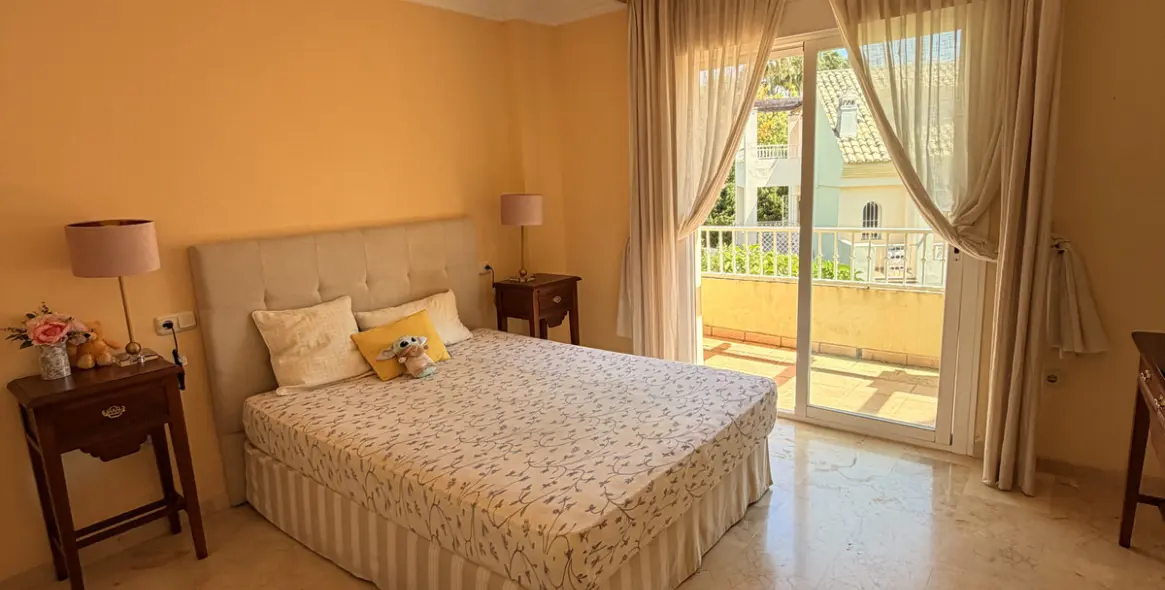 Venta de adosado en Marbella 7