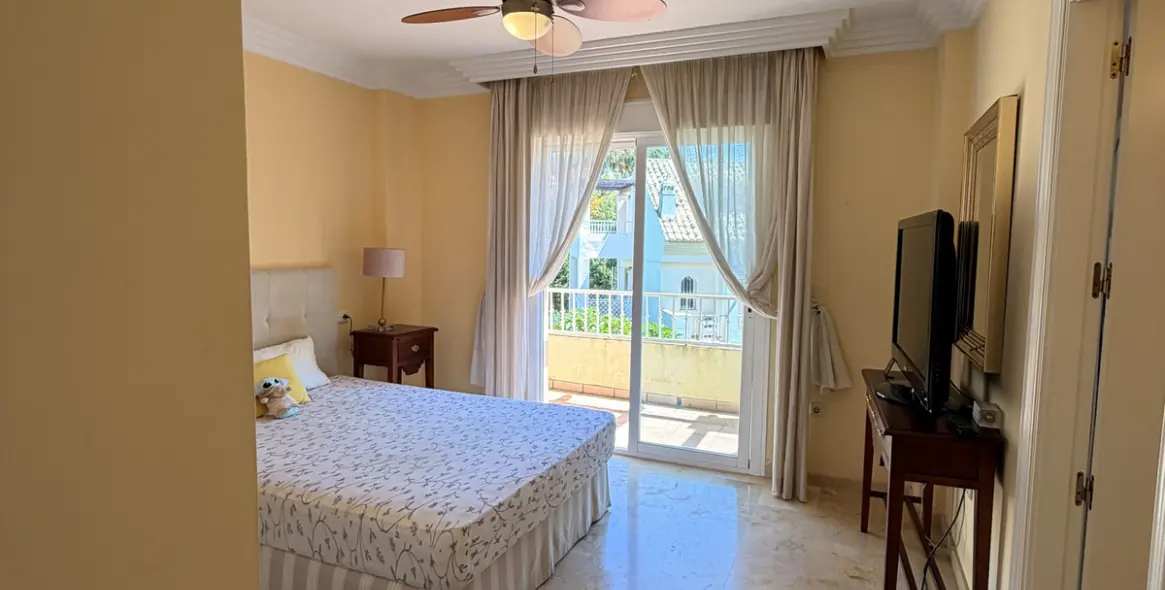 Venta de adosado en Marbella 12