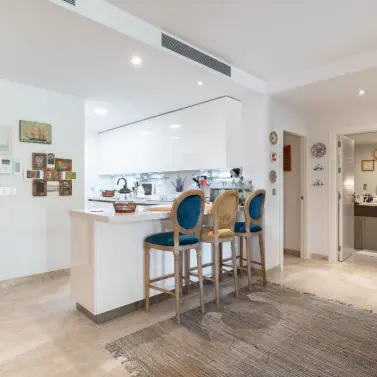 Venta de apartamento en planta baja en Nueva Andalucía