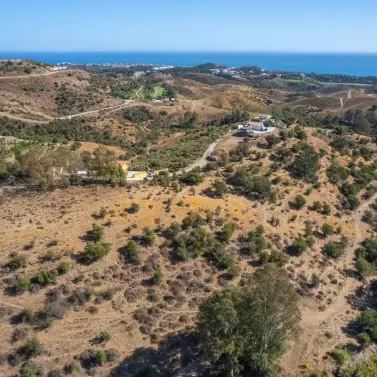 Venta de parcela residencial en Cerros del Aguila