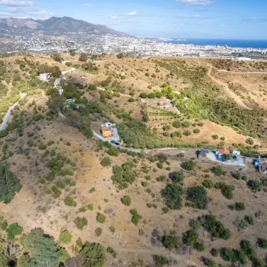 Venta de parcela residencial en Cerros del Aguila