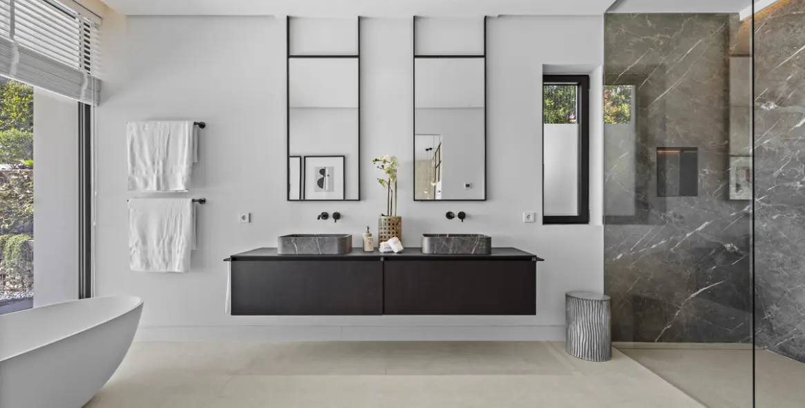 Venta de villa independiente en Casares 10