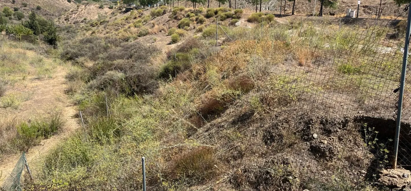 Sale of residential plot in Fuengirola 1