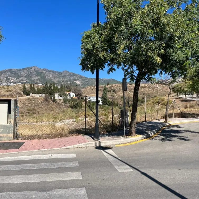 Sale of residential plot in Fuengirola