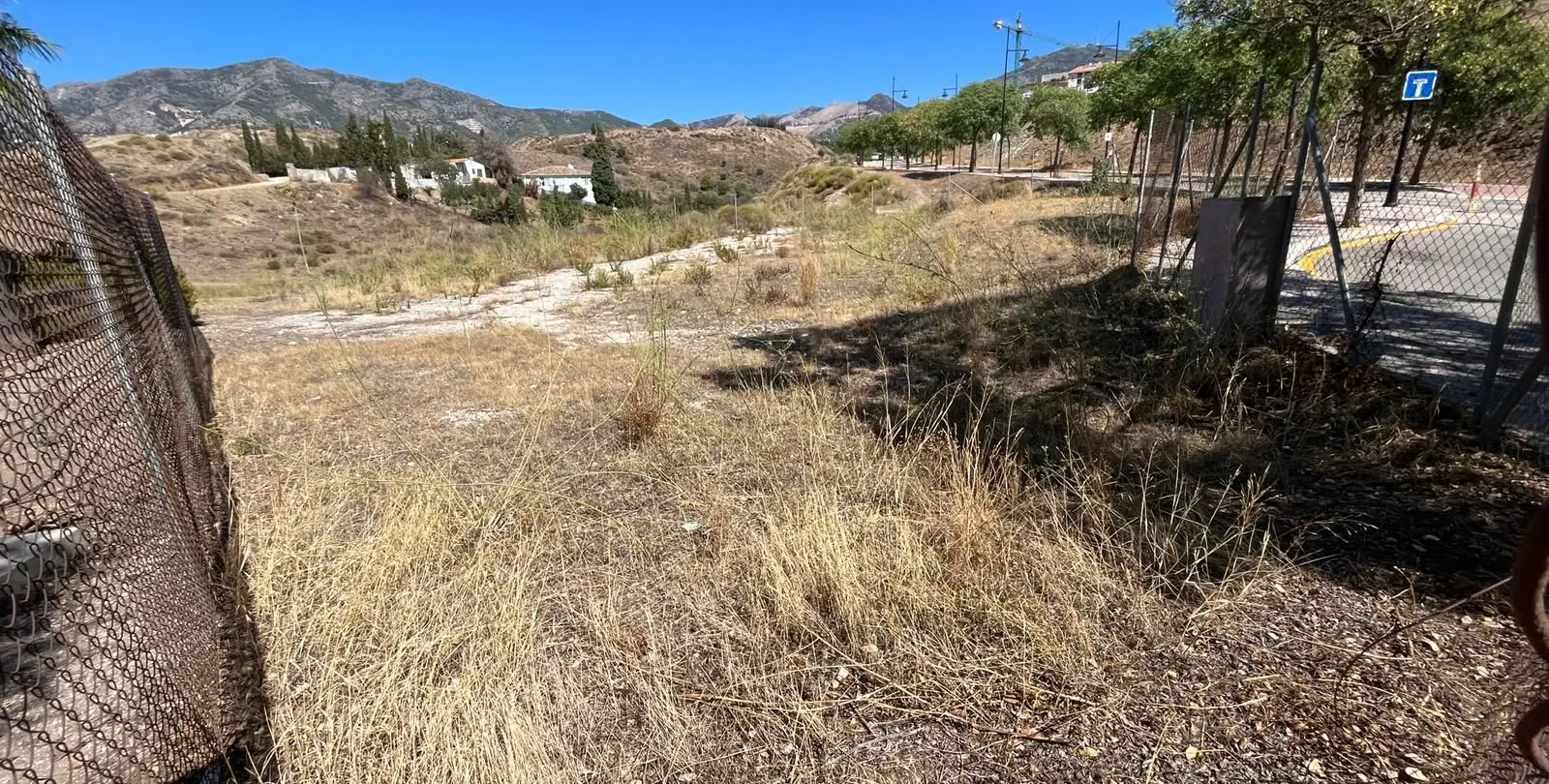 Sale of residential plot in Fuengirola 4