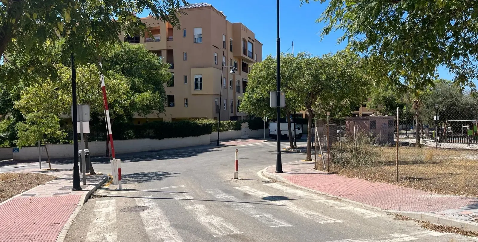Sale of residential plot in Fuengirola 10