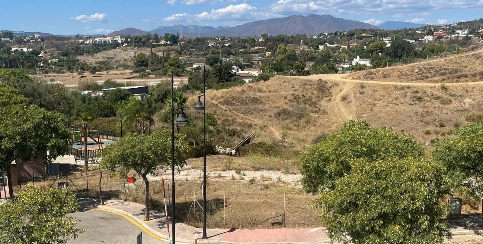 Sale of residential plot in Fuengirola 11