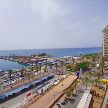 Venta de apartamento en planta media en Fuengirola
