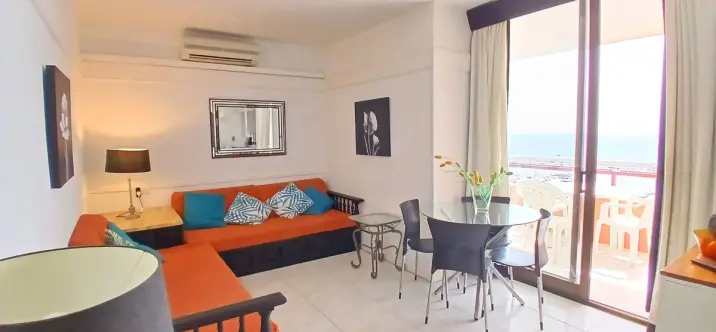 Venta de apartamento en planta media en Fuengirola 4