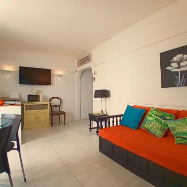 Venta de apartamento en planta media en Fuengirola
