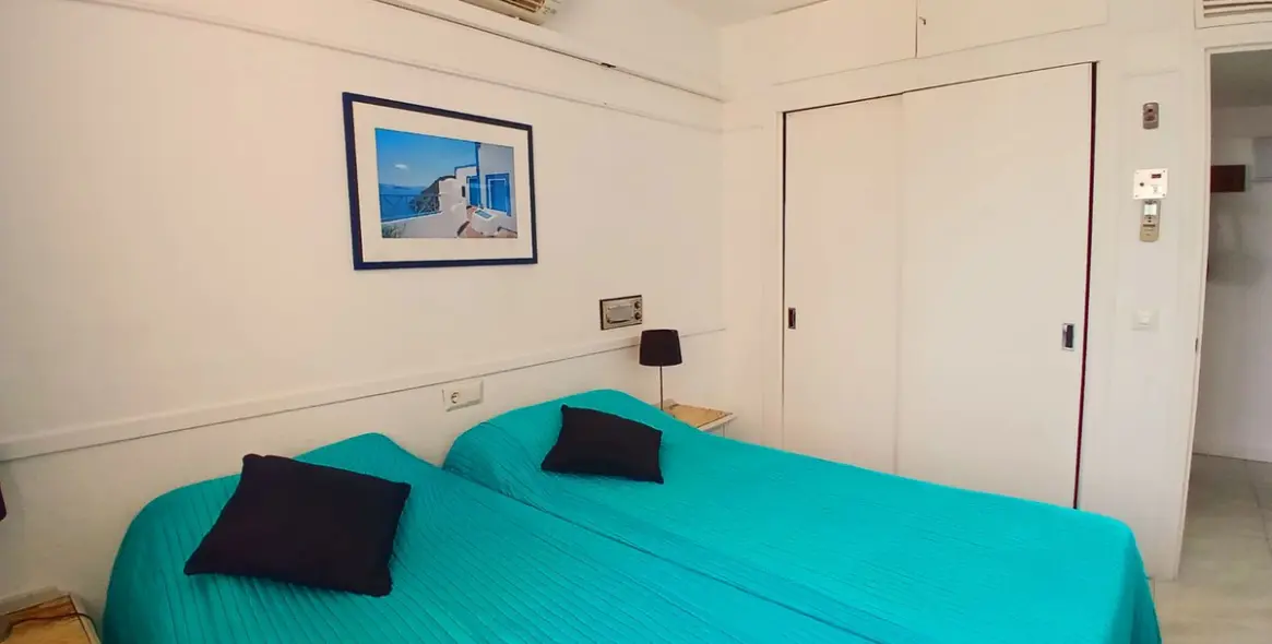 Venta de apartamento en planta media en Fuengirola 11