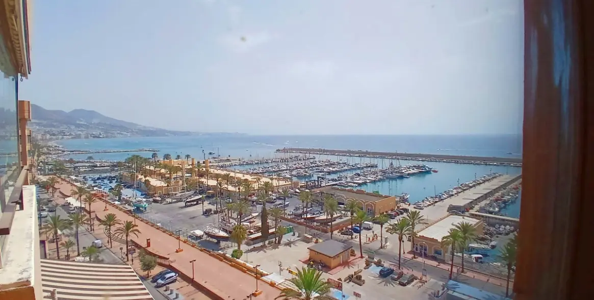 Venta de apartamento en planta media en Fuengirola 12