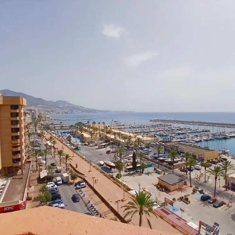 Venta de apartamento en planta media en Fuengirola