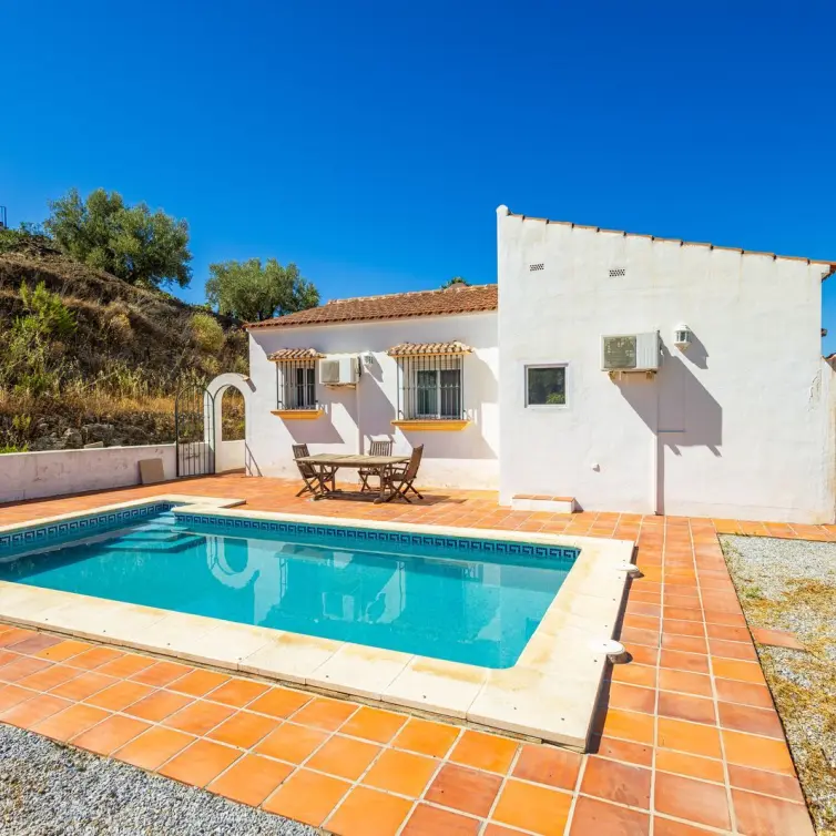 Sale of finca - cortijo in Cómpeta