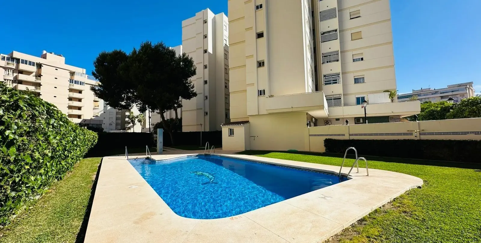 Продажа апартаментов на среднем этаже в Fuengirola 24
