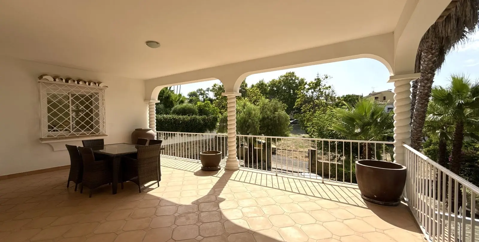 Продажа дома на две семьи в San Pedro de Alcántara 3