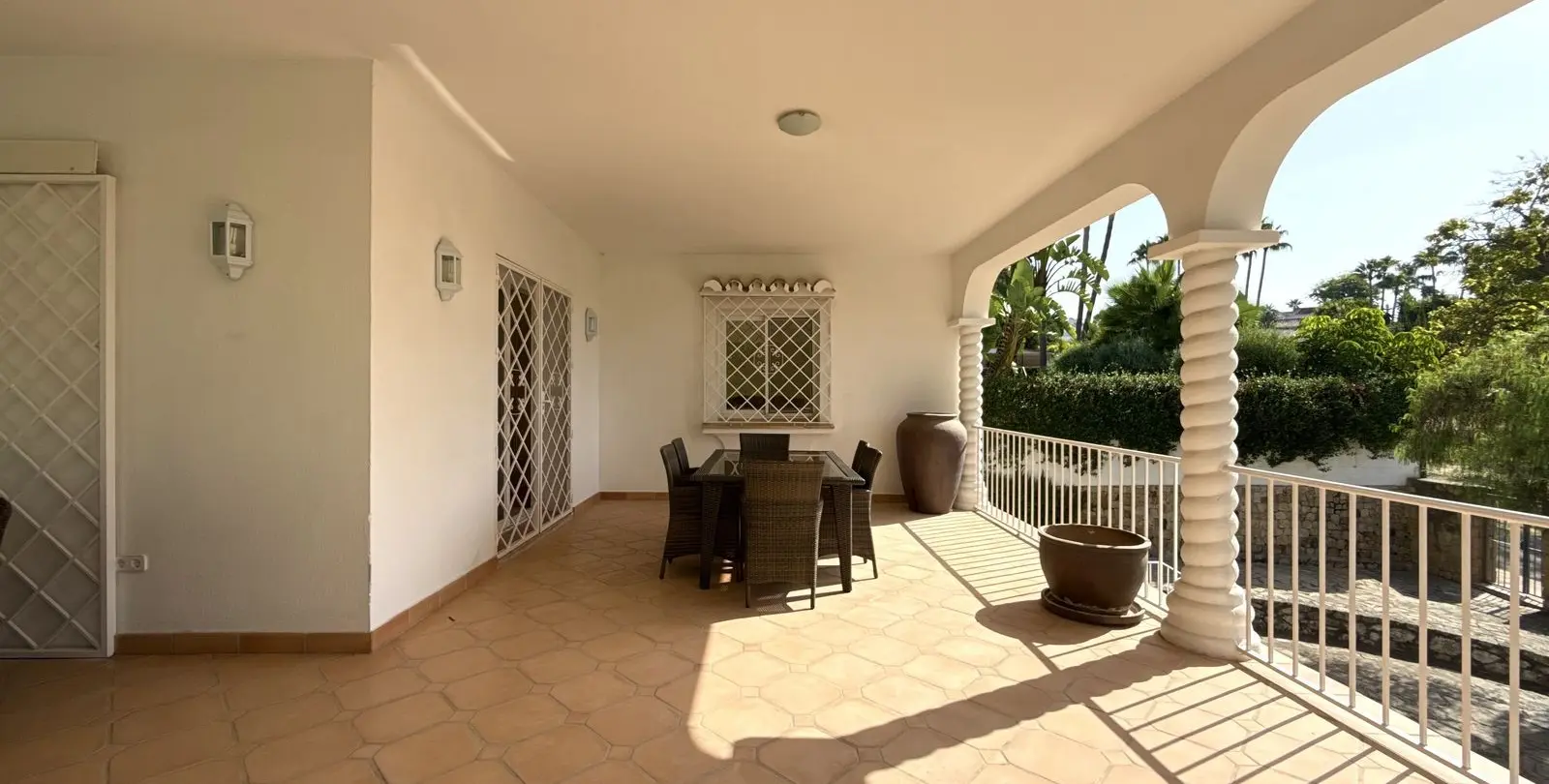 Продажа дома на две семьи в San Pedro de Alcántara 4