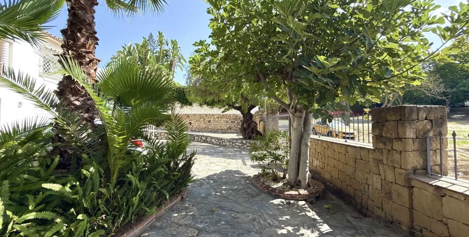 Продажа дома на две семьи в San Pedro de Alcántara 9