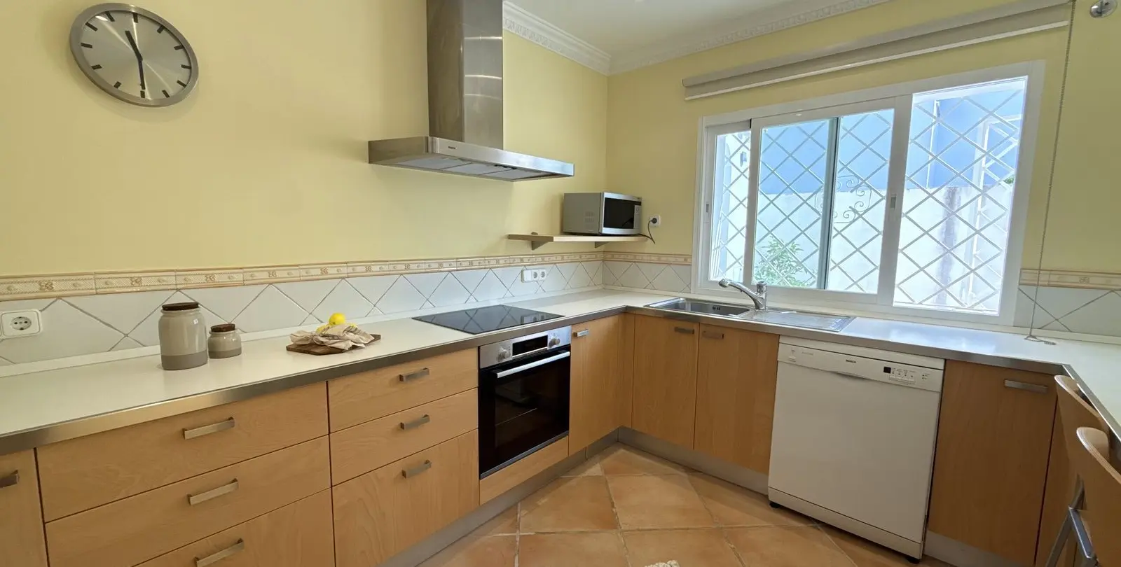 Продажа дома на две семьи в San Pedro de Alcántara 22