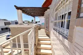 Image 6 thumb