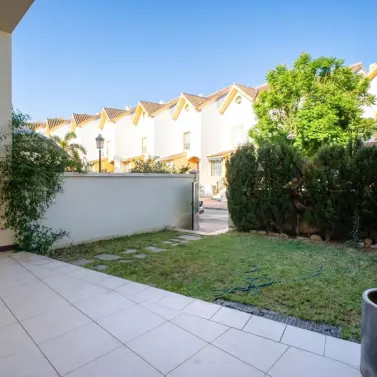 Venta de adosado en Estepona