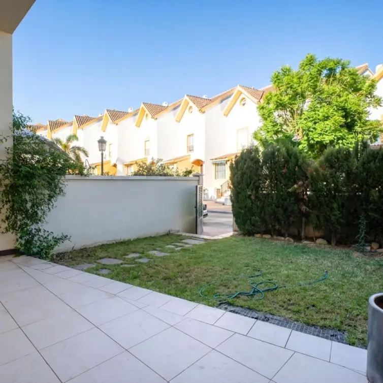 Продажа таунхауса в Estepona