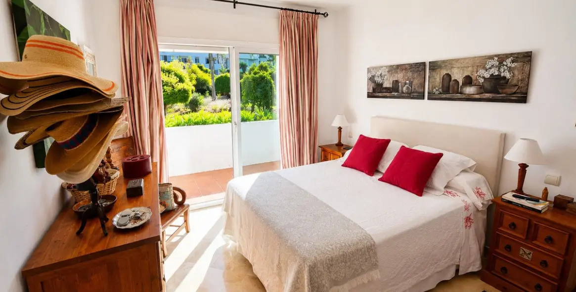 Venta de apartamento en planta baja en Costalita 6