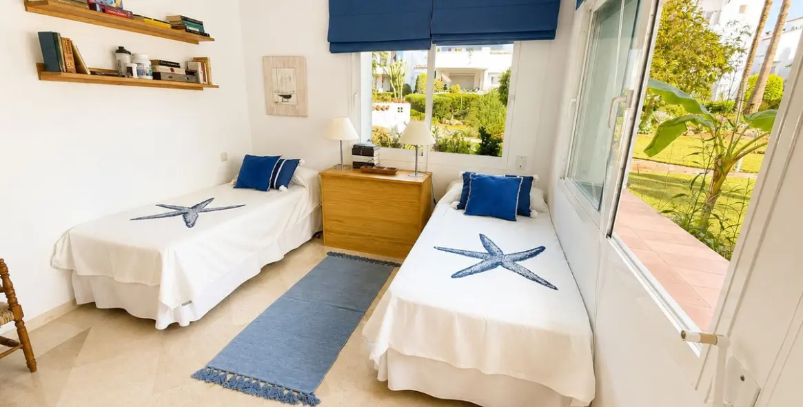 Venta de apartamento en planta baja en Costalita 11