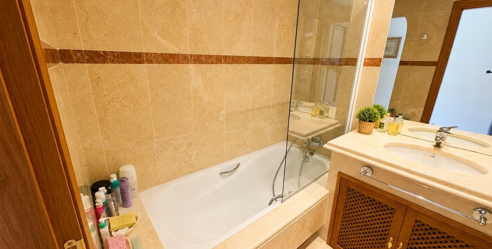 Venta de apartamento en planta baja en Costalita 19