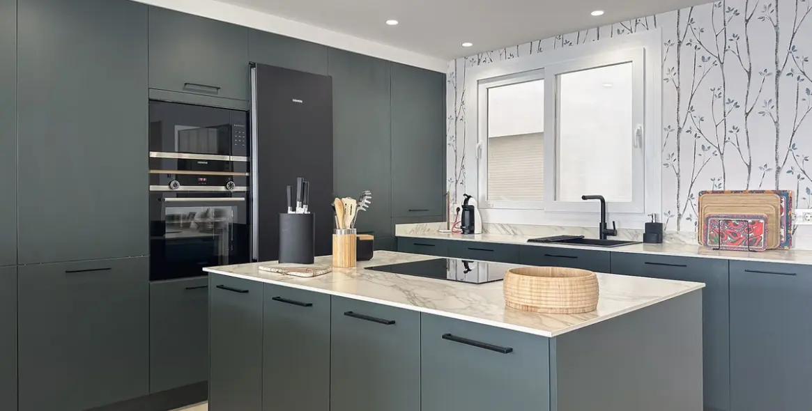 Venta de apartamento en planta media en Fuengirola 5