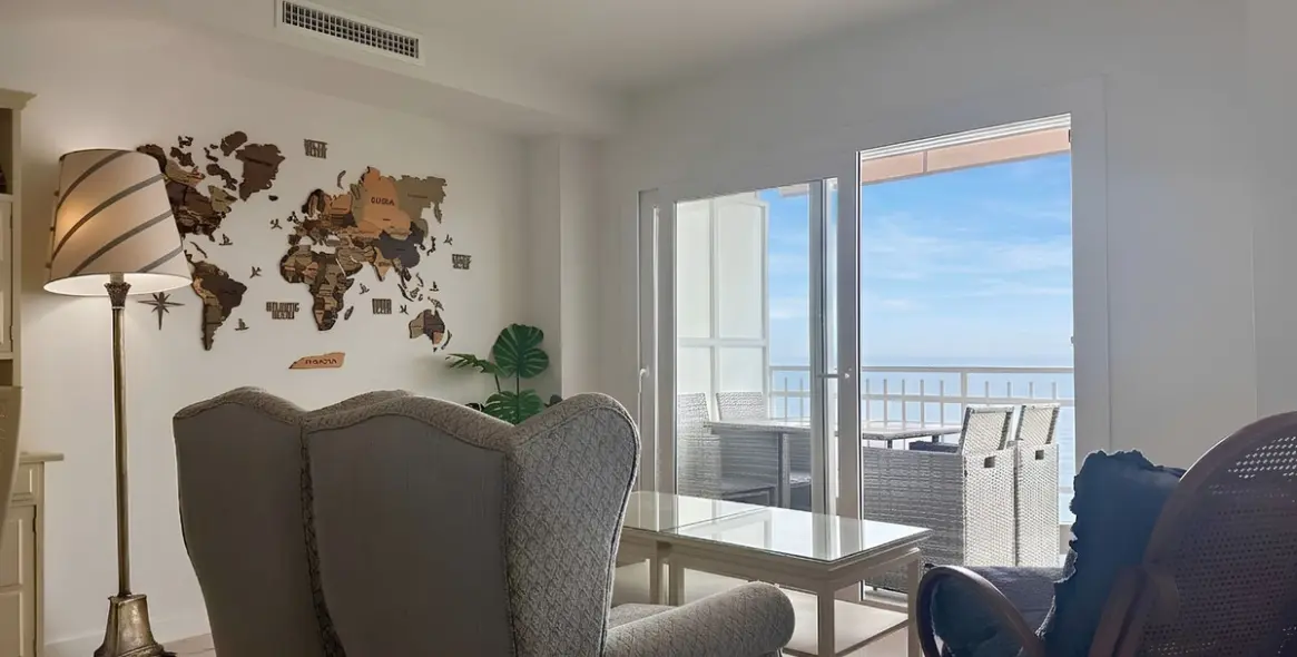 Venta de apartamento en planta media en Fuengirola 11