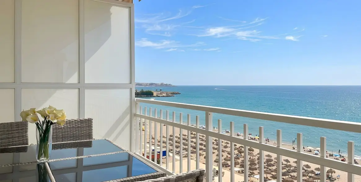 Venta de apartamento en planta media en Fuengirola 13